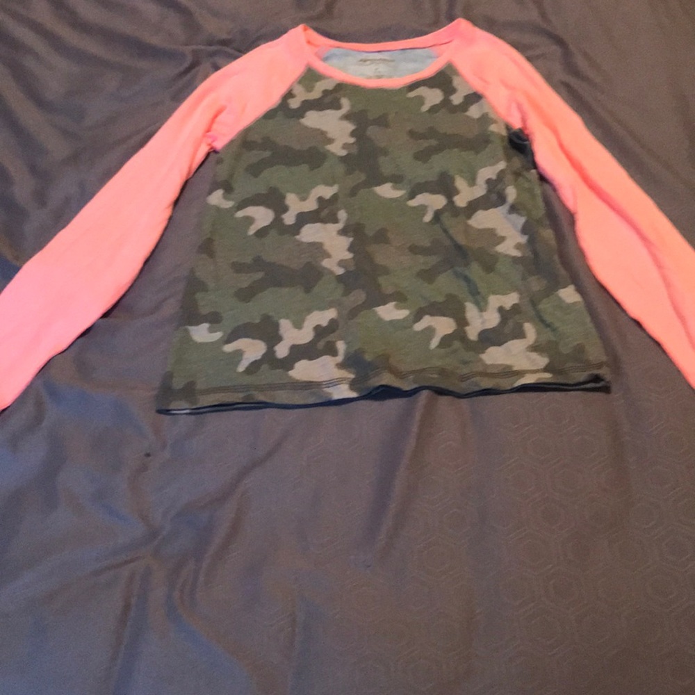 Long sleeve shirt